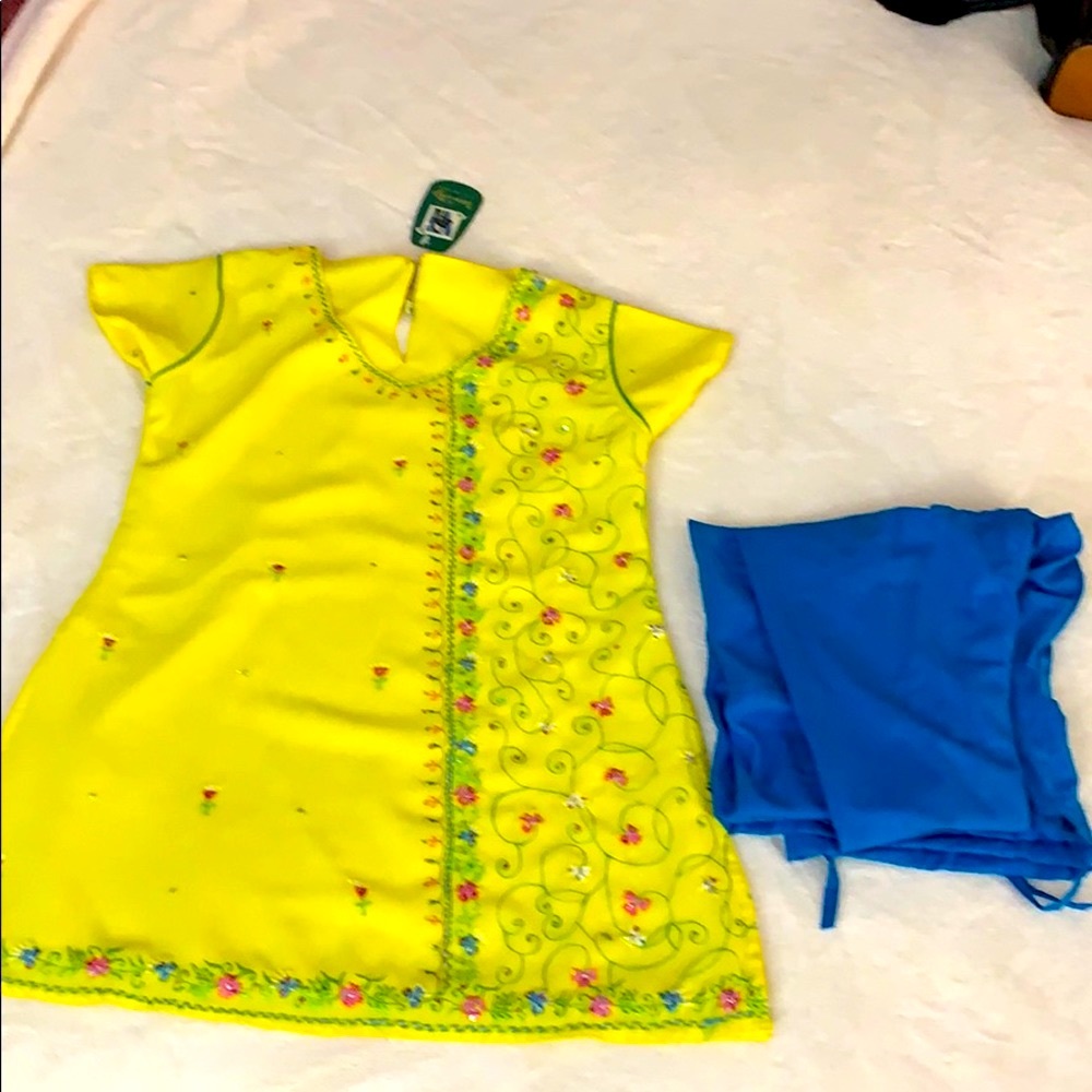 NEW Indian Suit(shirt) with salwar(Pants)